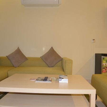 Silver City 2 Business Hotel Apartments Джеда Екстериор снимка